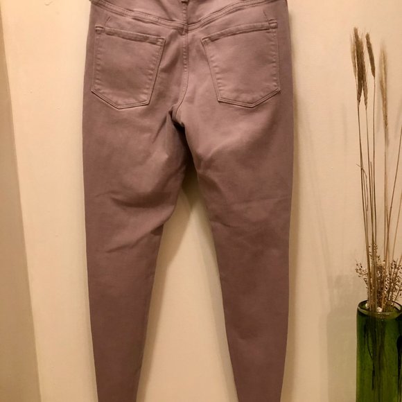 Mossimo High-Rise Light Purple Distressed Skinny Jeans 27 waist/4 regular - Picture 4 of 5